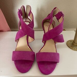 NWT Jessica Simpson heels